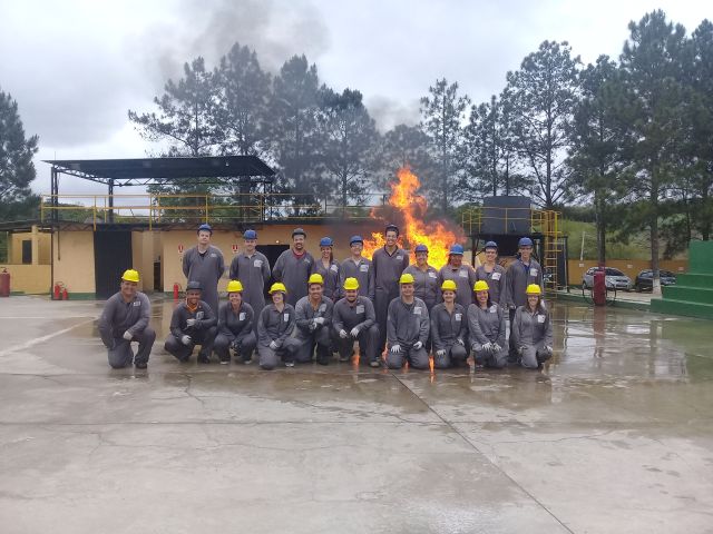 Brigada de emergência da Concessionária Tamoios realiza treinamento