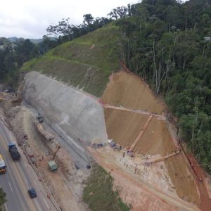 Rodovia dos Tamoios será interditada no km 64 para detonação de rochas nesta quinta-feira (07)